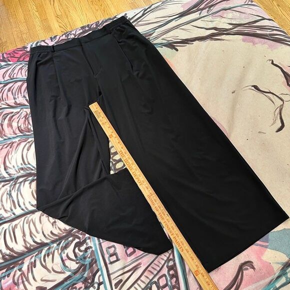 Gap GapFit Black High Rise Runaround Wide Leg Trousers Lightweight Elastic Waist - Picture 12 of 12